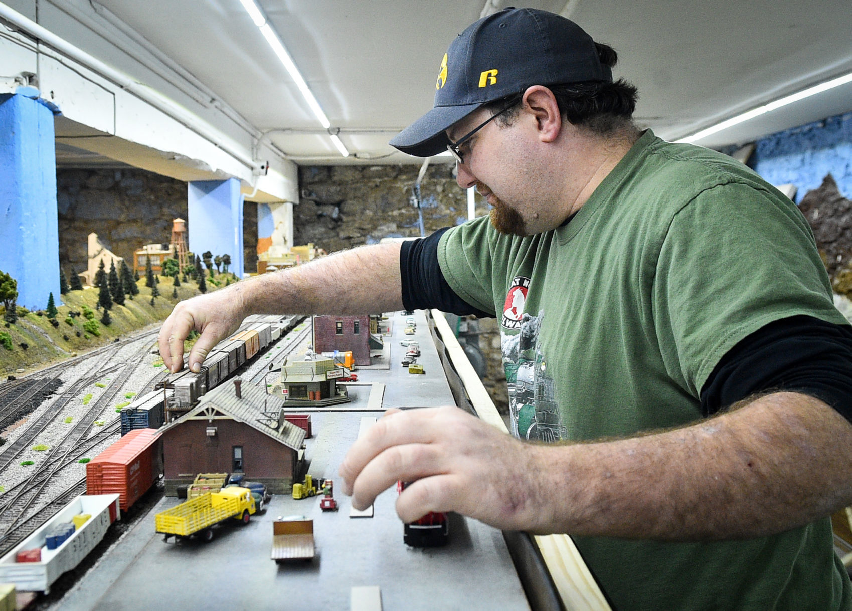 110919-mda-nws-modeltrains-027a.JPG